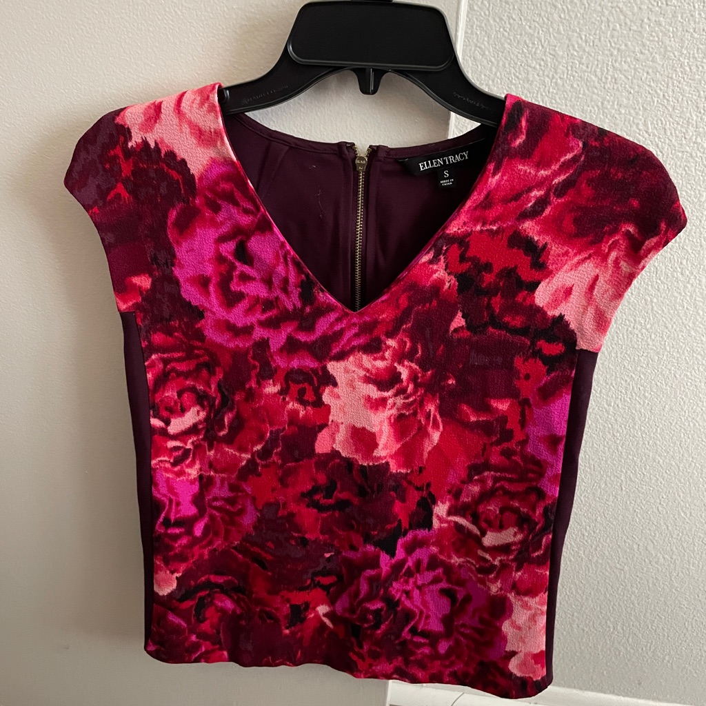 Ellen Tracy Women's Floral Top